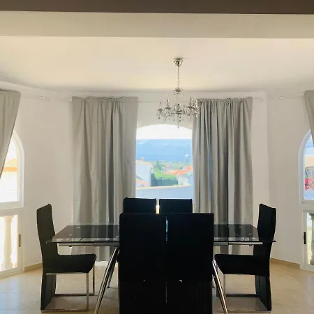 Yanina Luxe Gran Alacant
