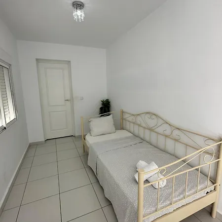 Yanina Luxe Gran Alacant * Puerto Marino