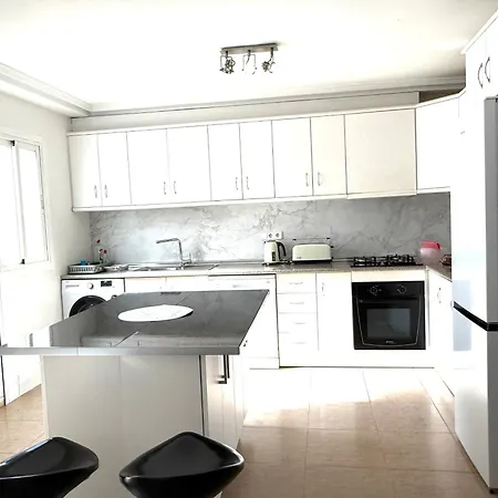 Apartmán Yanina Luxe Gran Alacant Puerto Marino